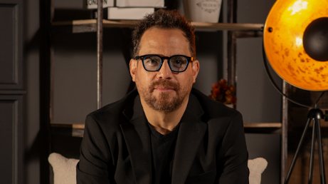 Juan Fernando Velasco, leader of Sonido Distrito Sur